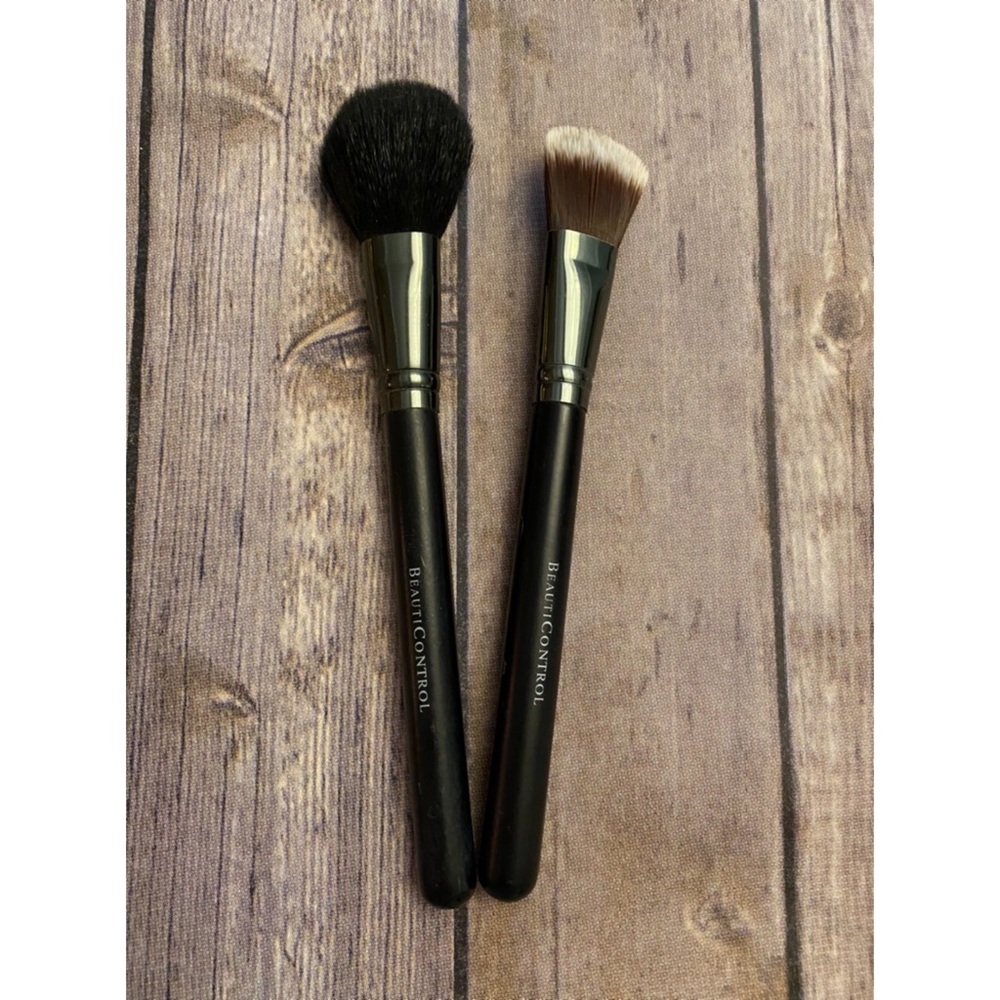 BeautiControl Brushes